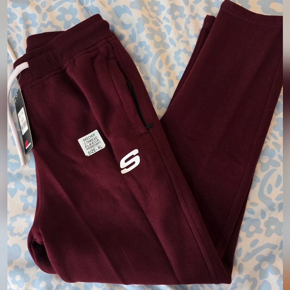 Skechers Maroon Sweatpants